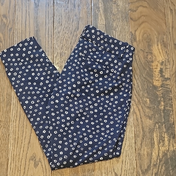 J. Crew Navy Floral Cropped Pants - Picture 1 of 3